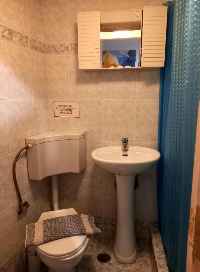 Hotel Korydallos Piraeus Bagian luar foto