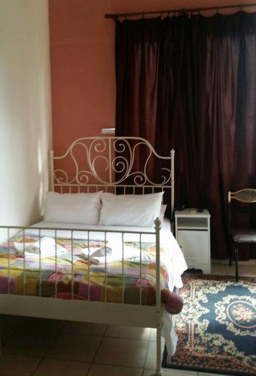Hotel Korydallos Piraeus Bagian luar foto
